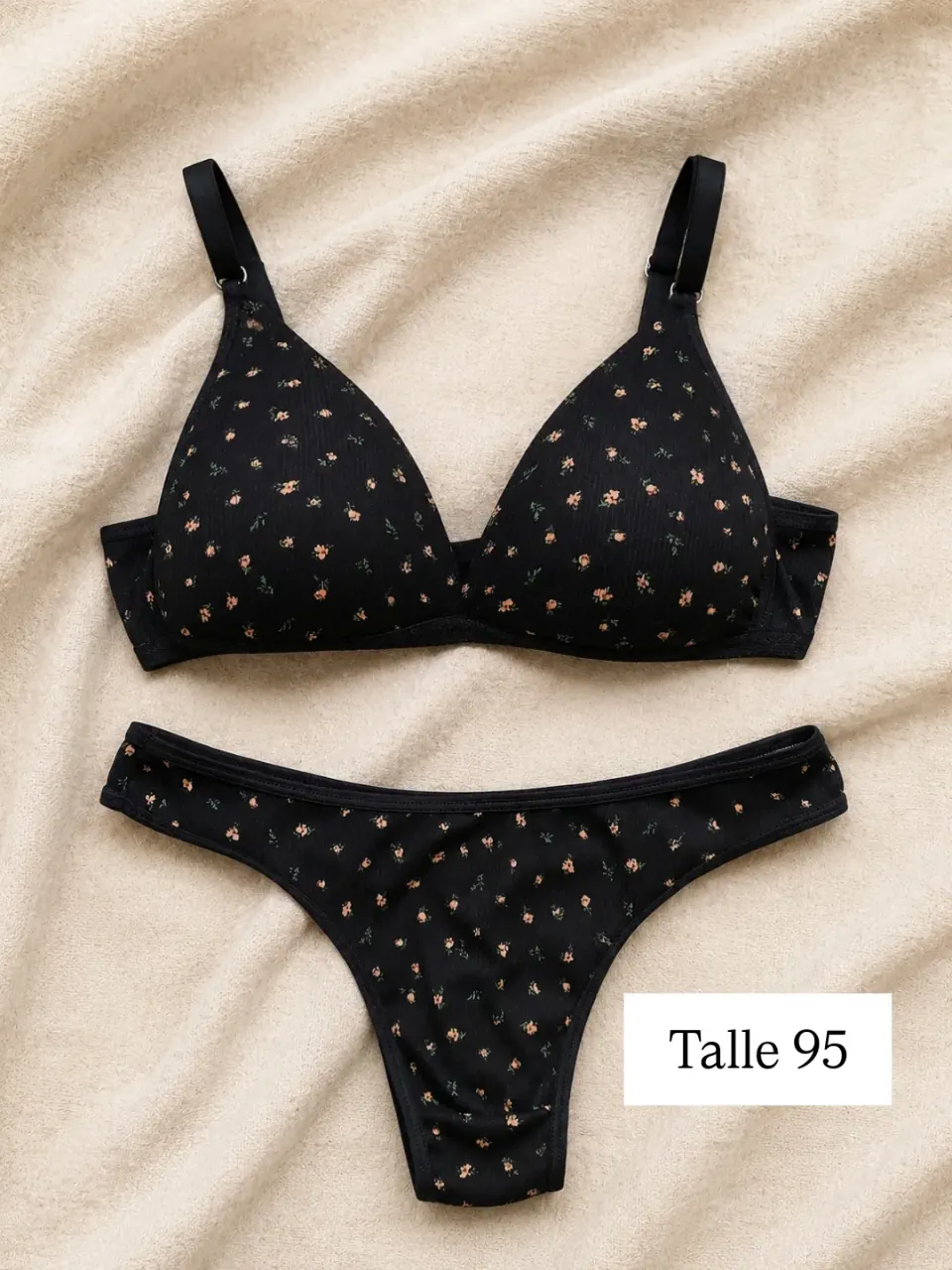 Conjunto Otra · Talle M