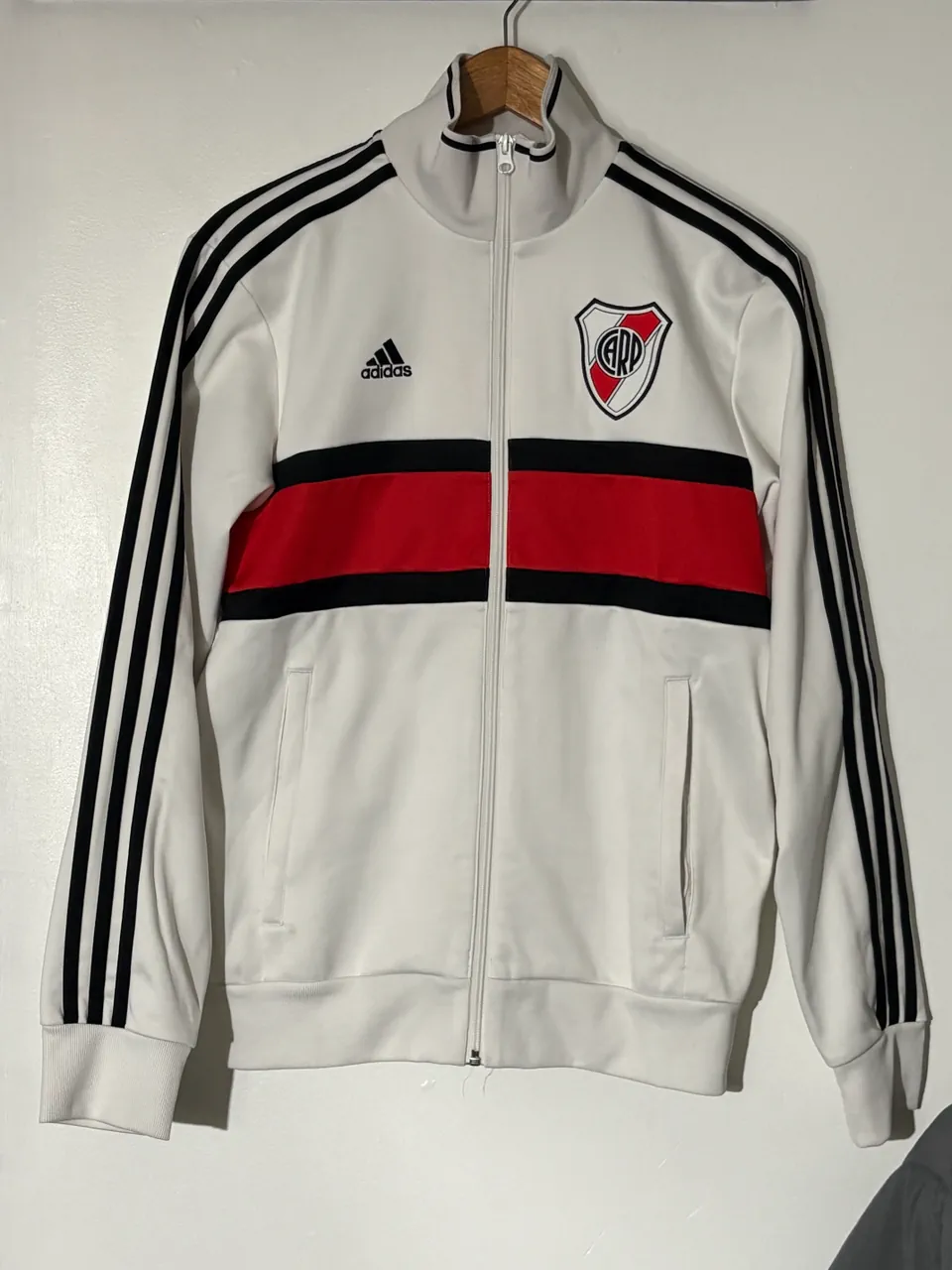 Buzo adidas - imagen 1