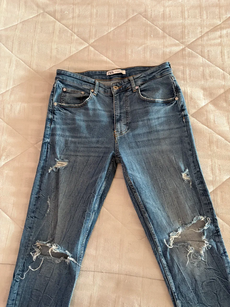 Zara · Talle EU 40