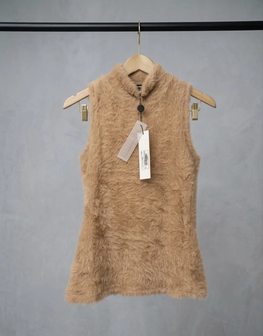Musculosa Markova · Talle M