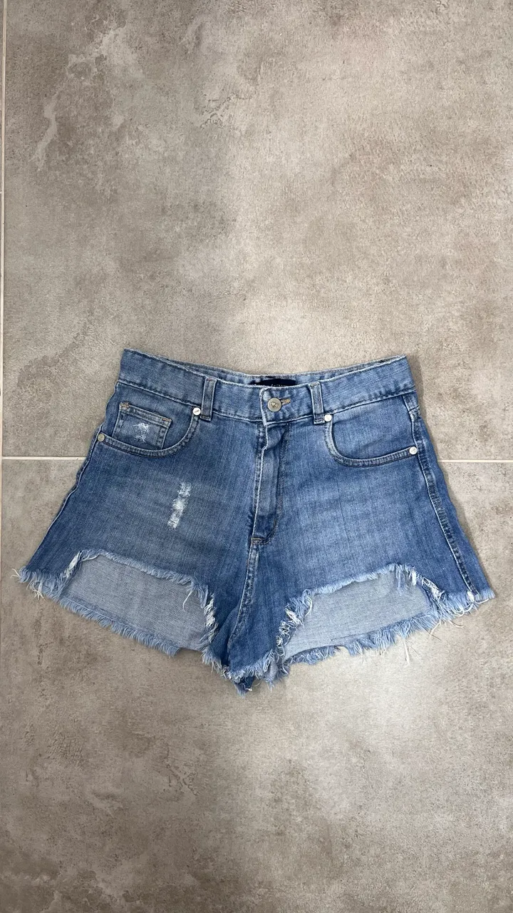 Short 47 Street · Talle EU 36