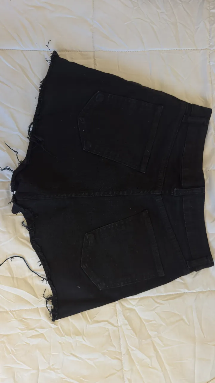 Short Leuthee · Talle M