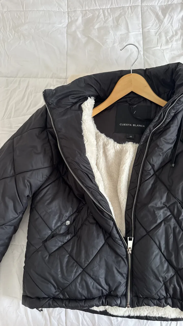 Campera Cuesta Blanca · Talle M