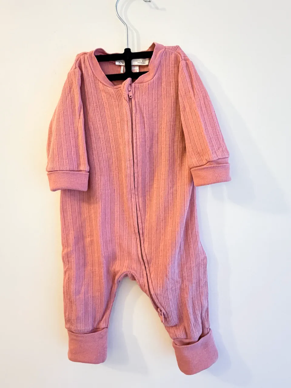 Zara · Talle 1-3 meses / 56 cm