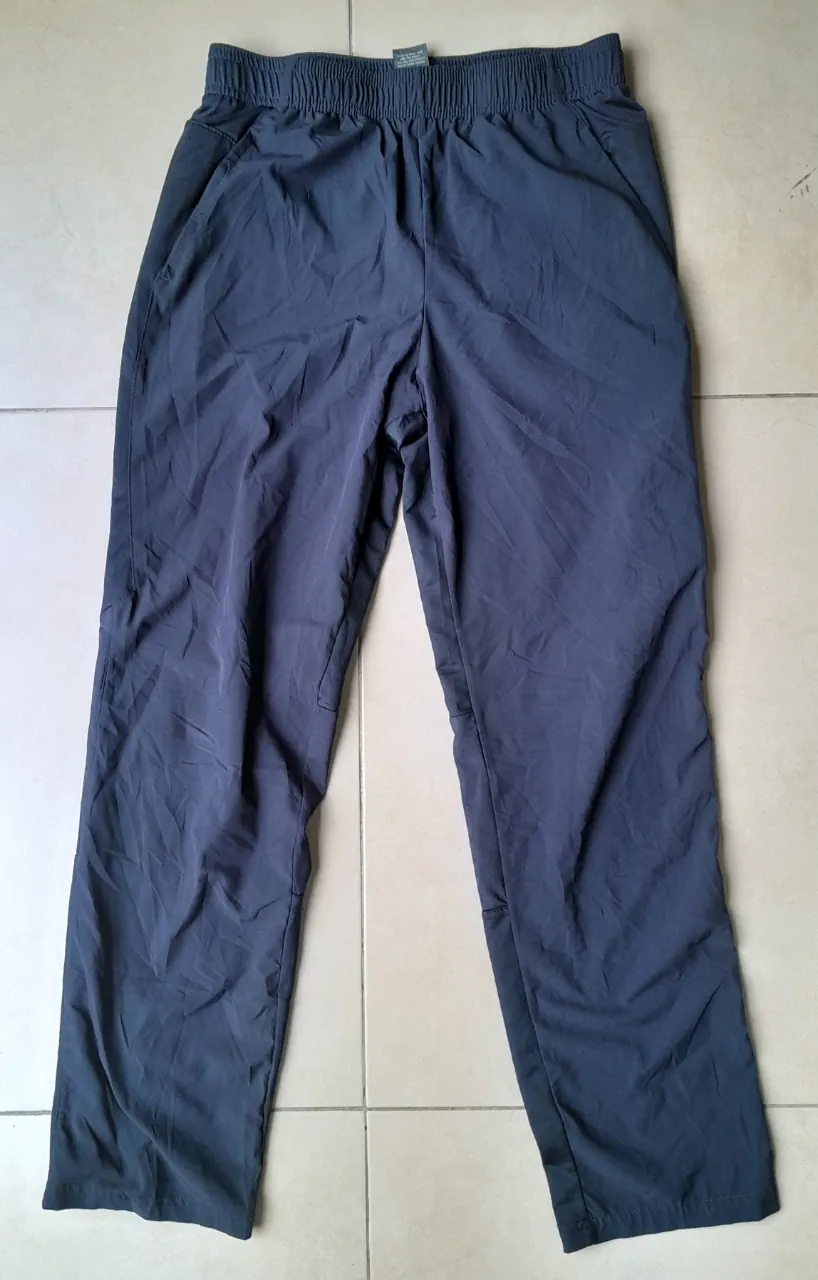 Champion · Talle 10 años / 140 cm