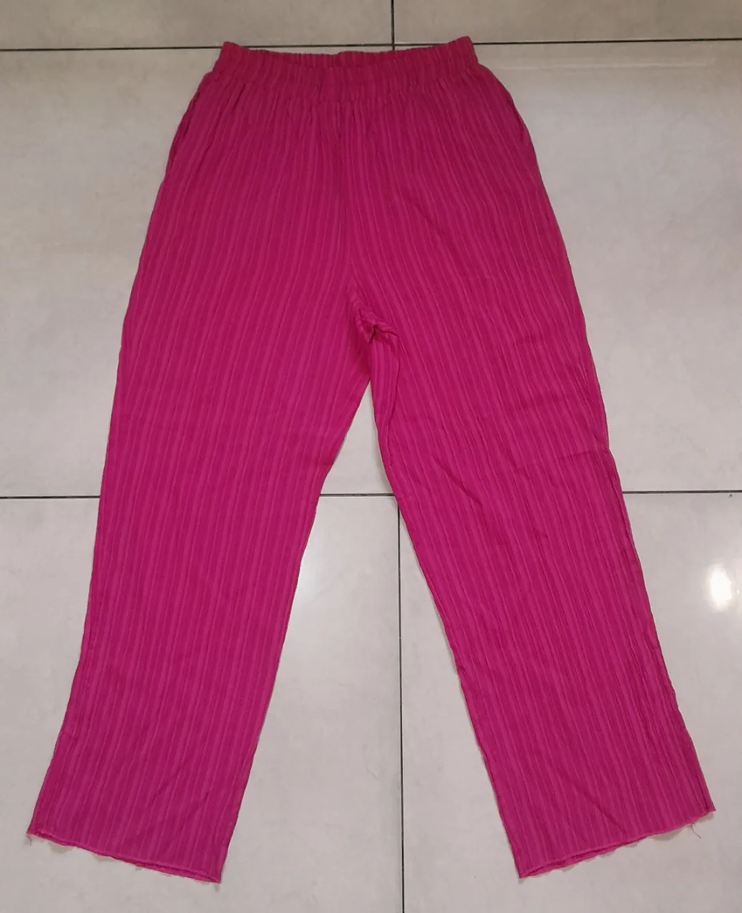 Pantalón Shein - imagen 1