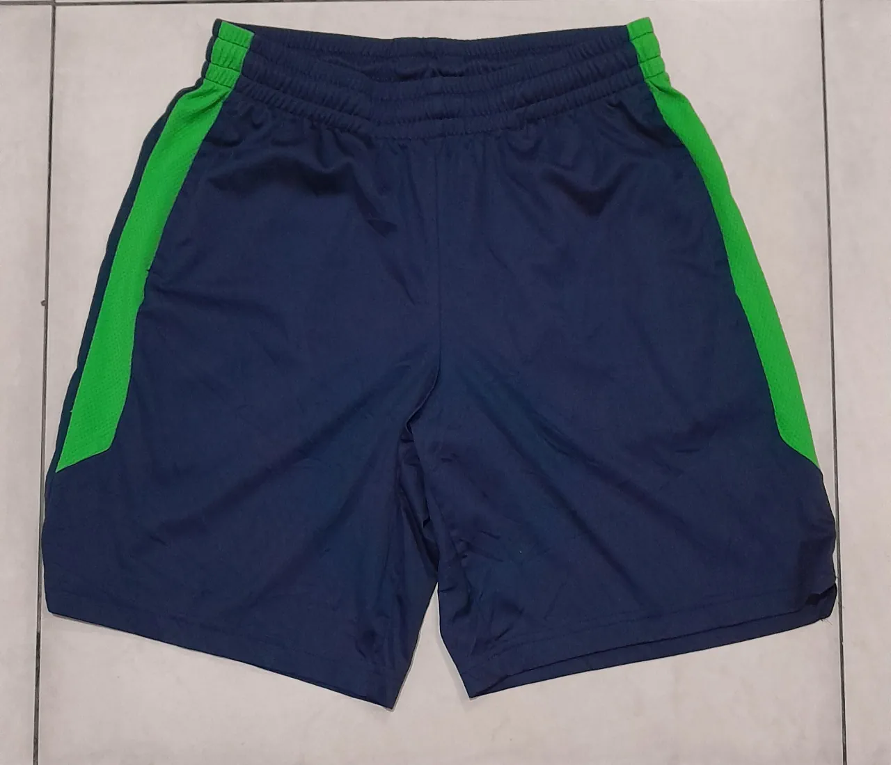 Short Tek gear · Talle M