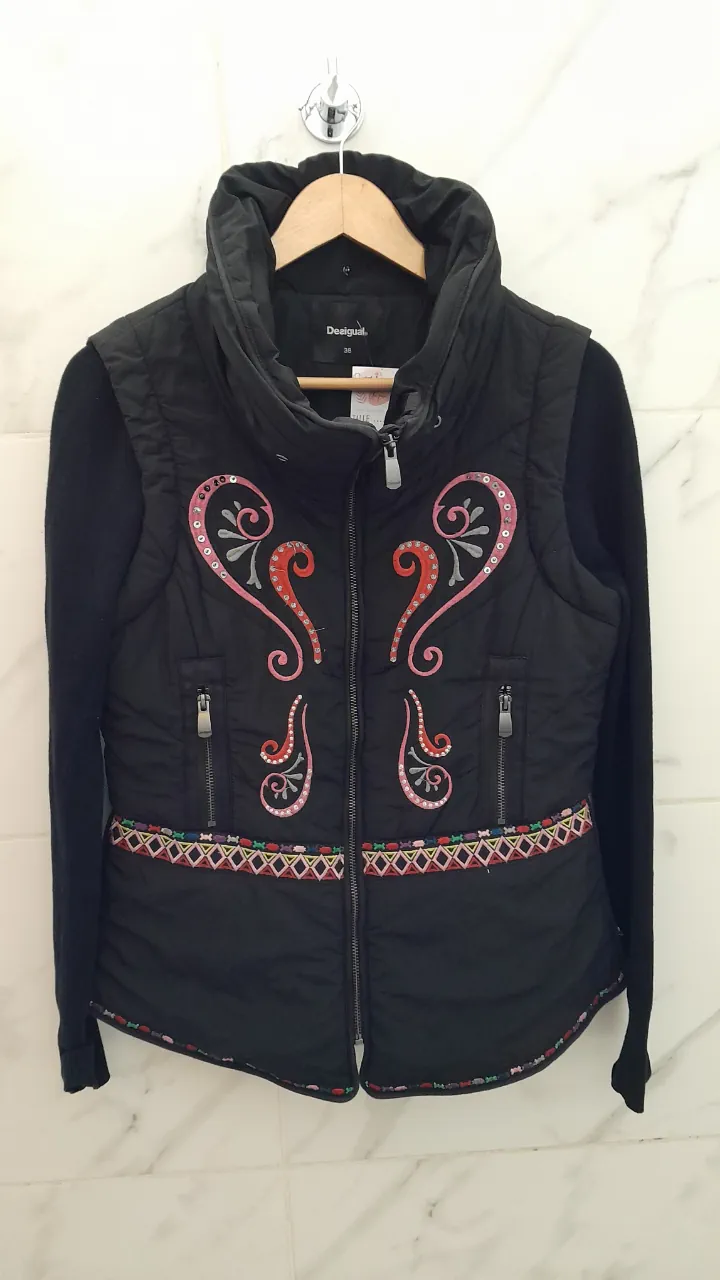 Campera Desigual · Talle M