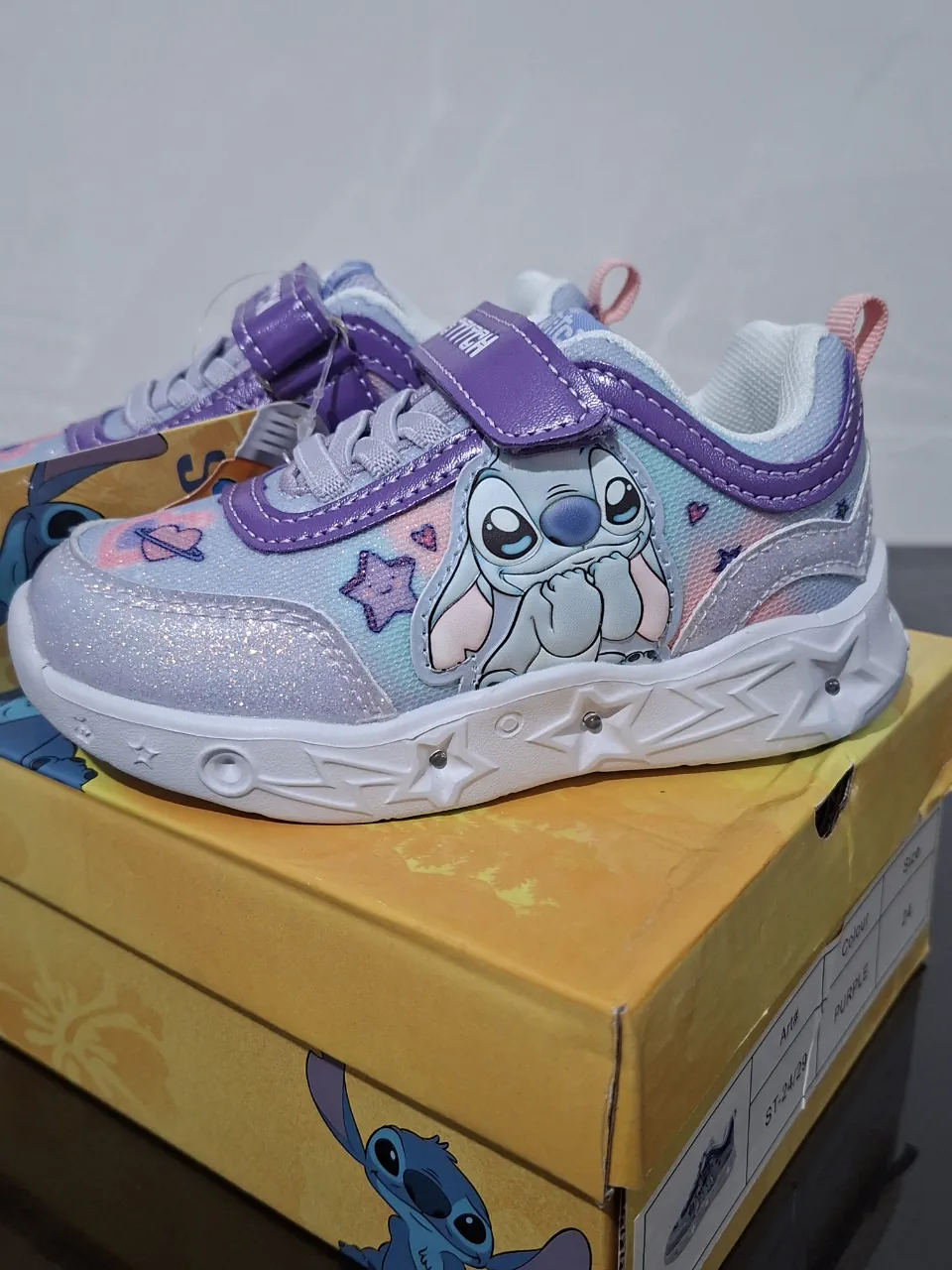 Stitch · Talle AR 24