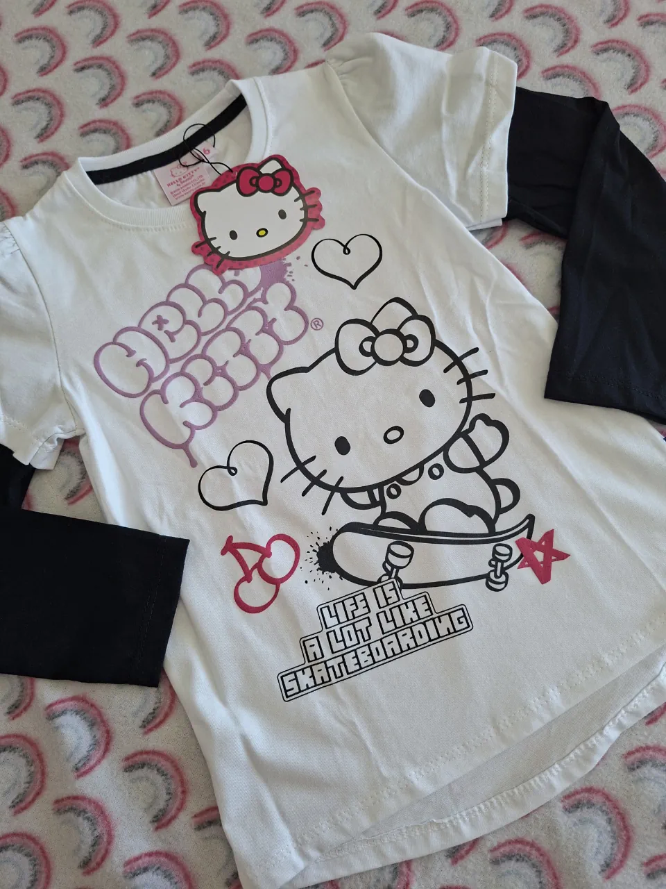Camisa manga larga Hello Kitty · Talle 4 años / 104 cm