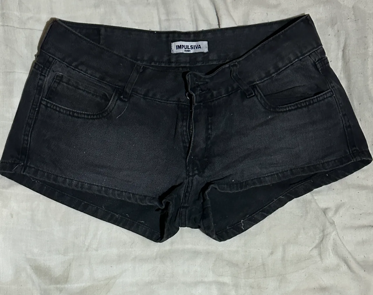 Impulsiva · Talle MEX/ARG 40