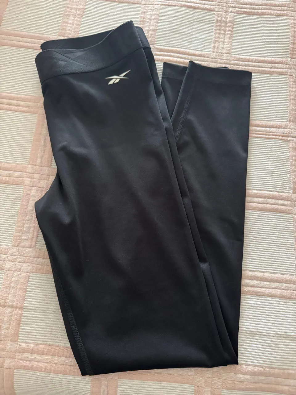 Reebok · Talle S