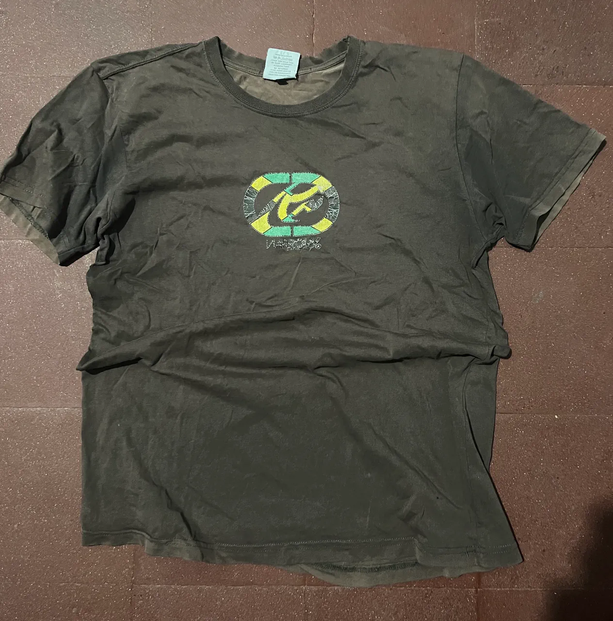 Remera Narrowunltd · Talle M