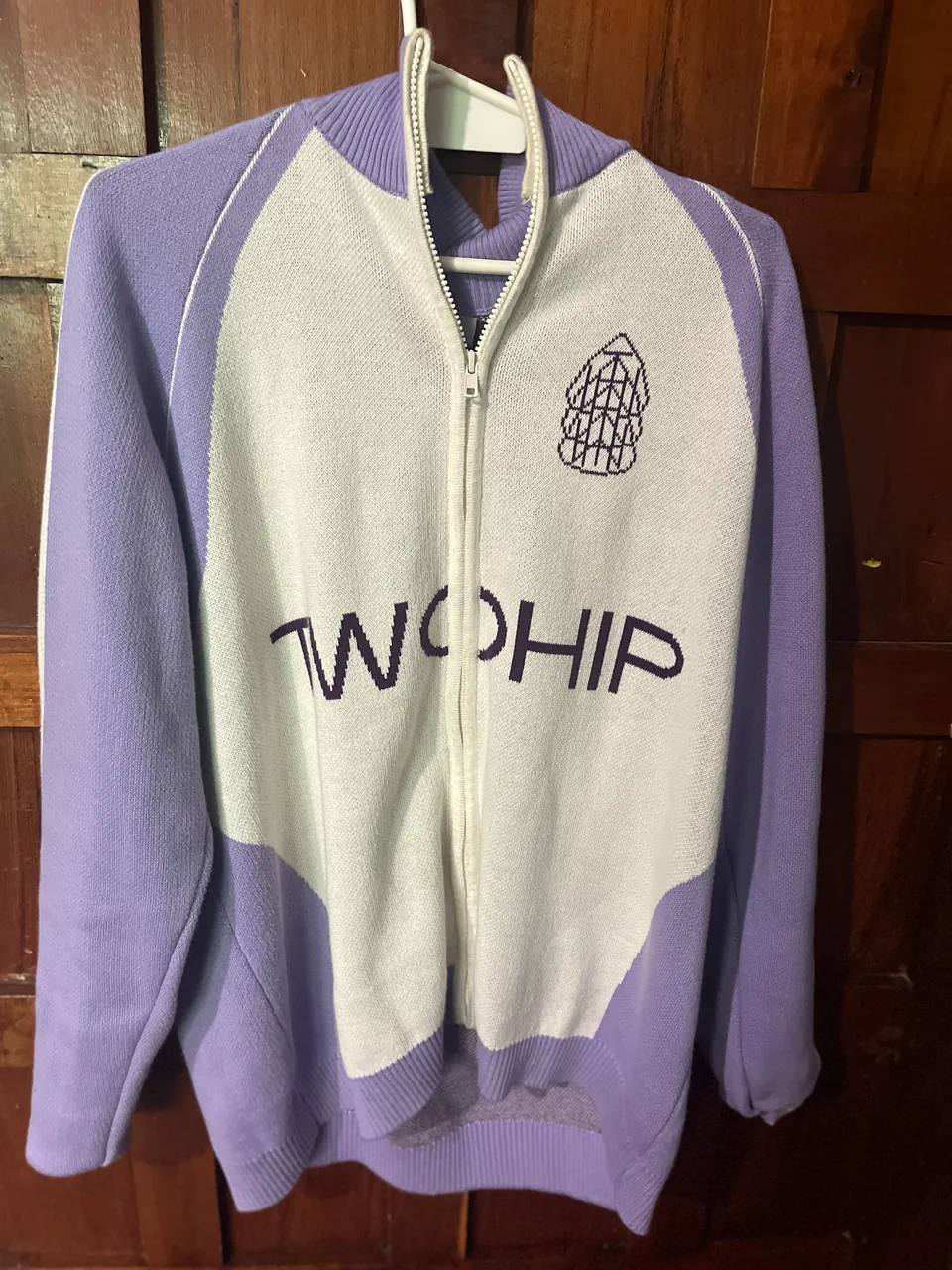 Campera Twohip · Talle L
