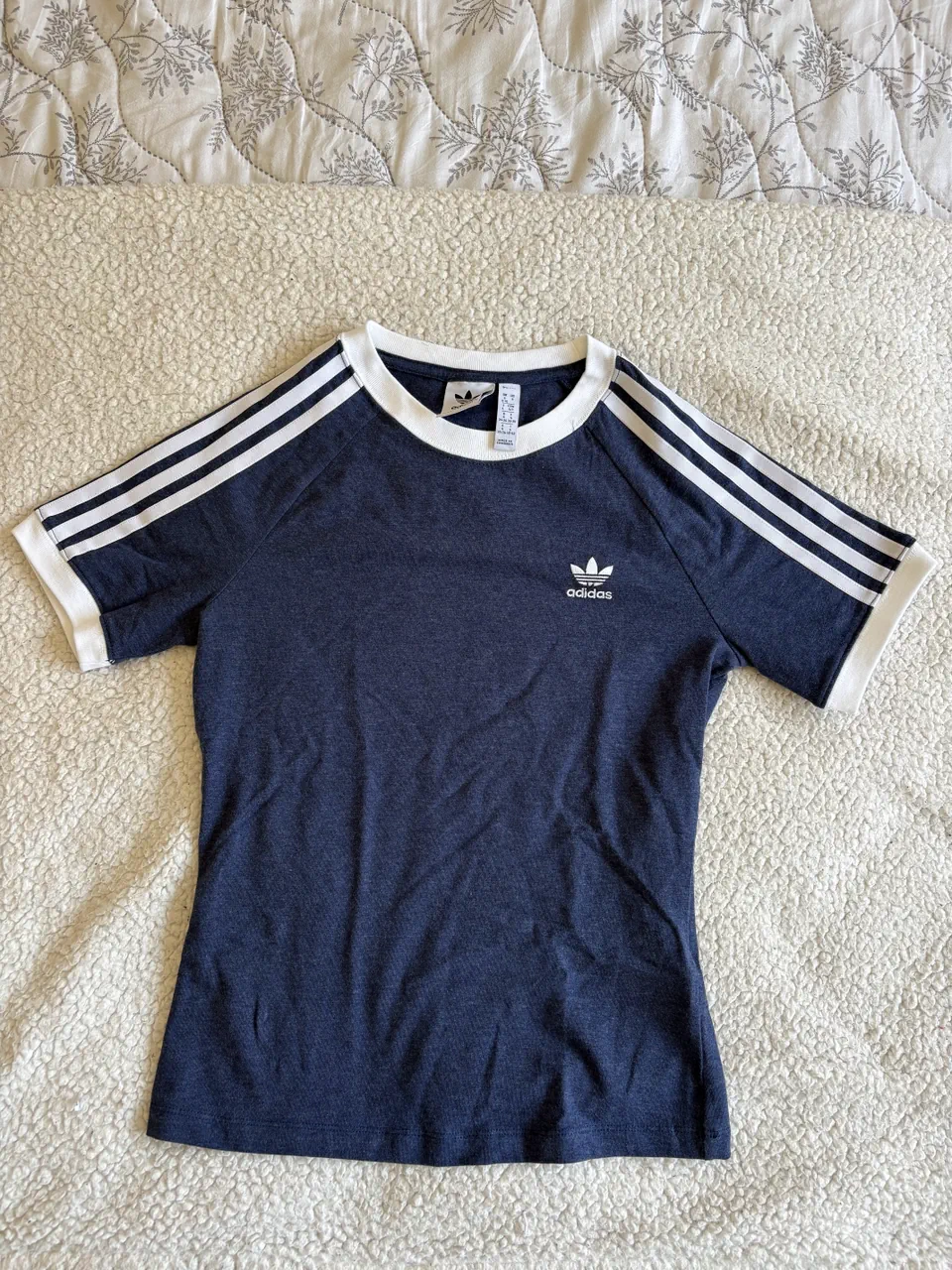 adidas · Talle S