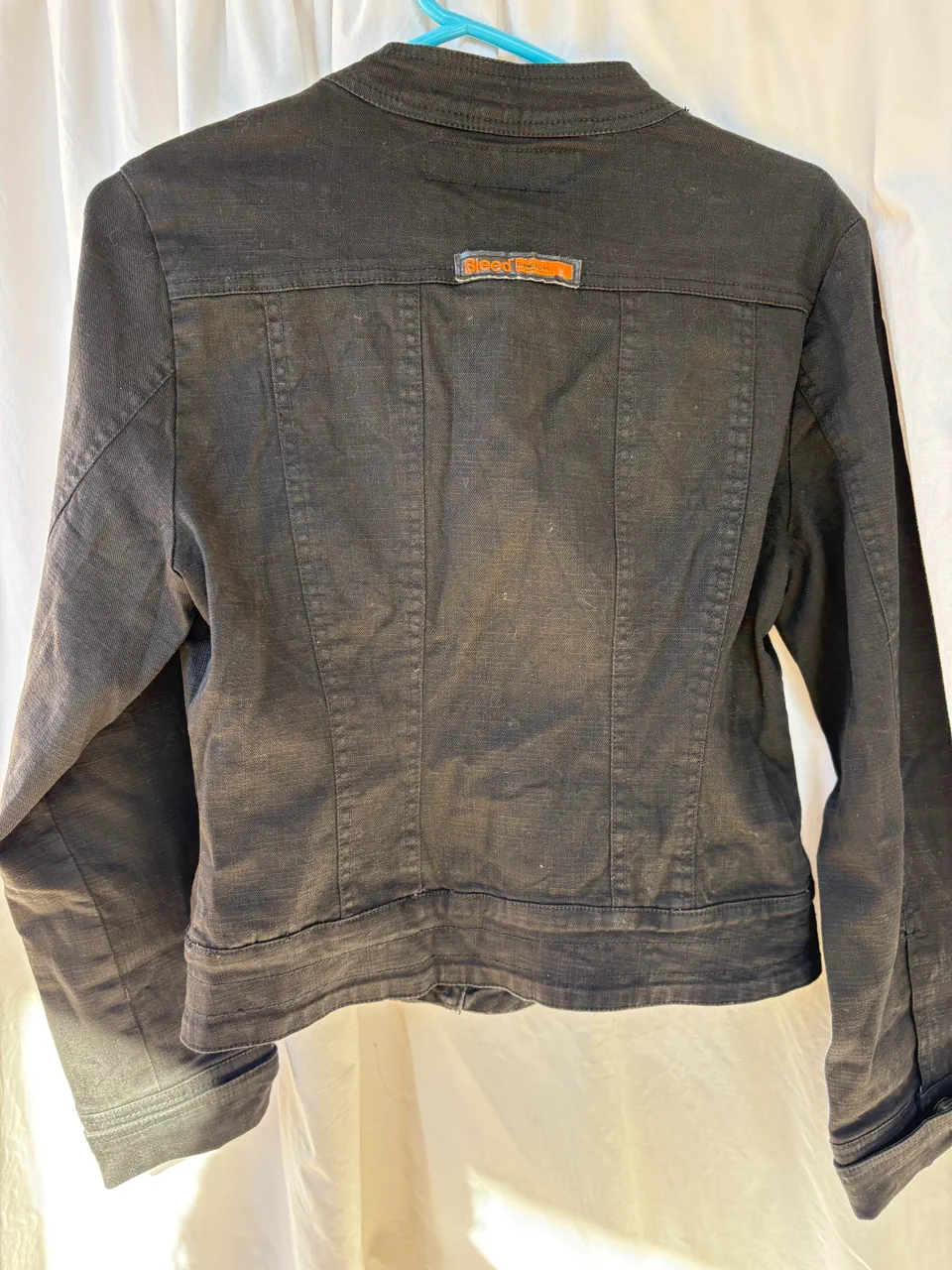 Campera Bleed - imagen 2