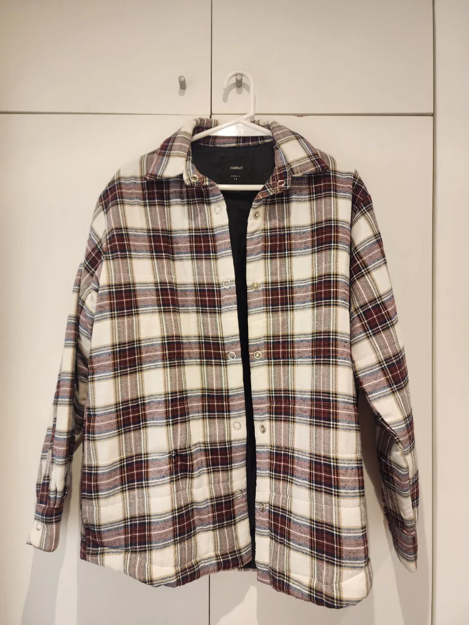 Campera Complot - imagen 1