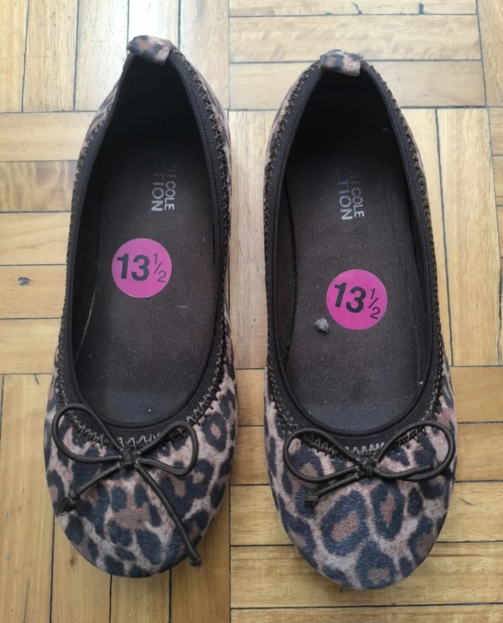 Kenneth Cole · Talle AR 28
