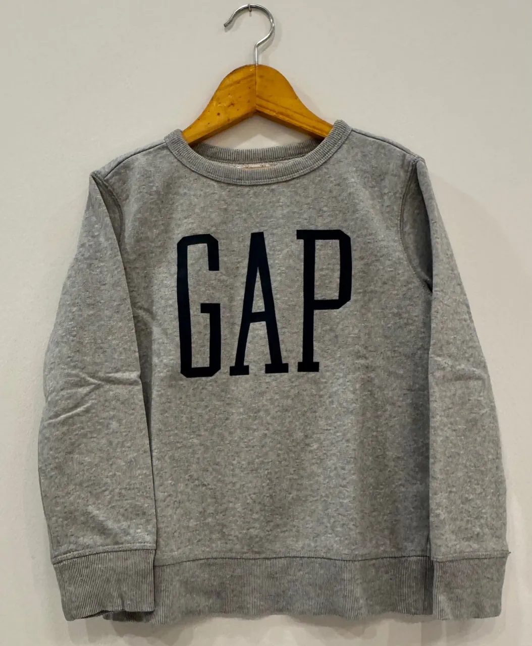 Buzo GAP - imagen 2