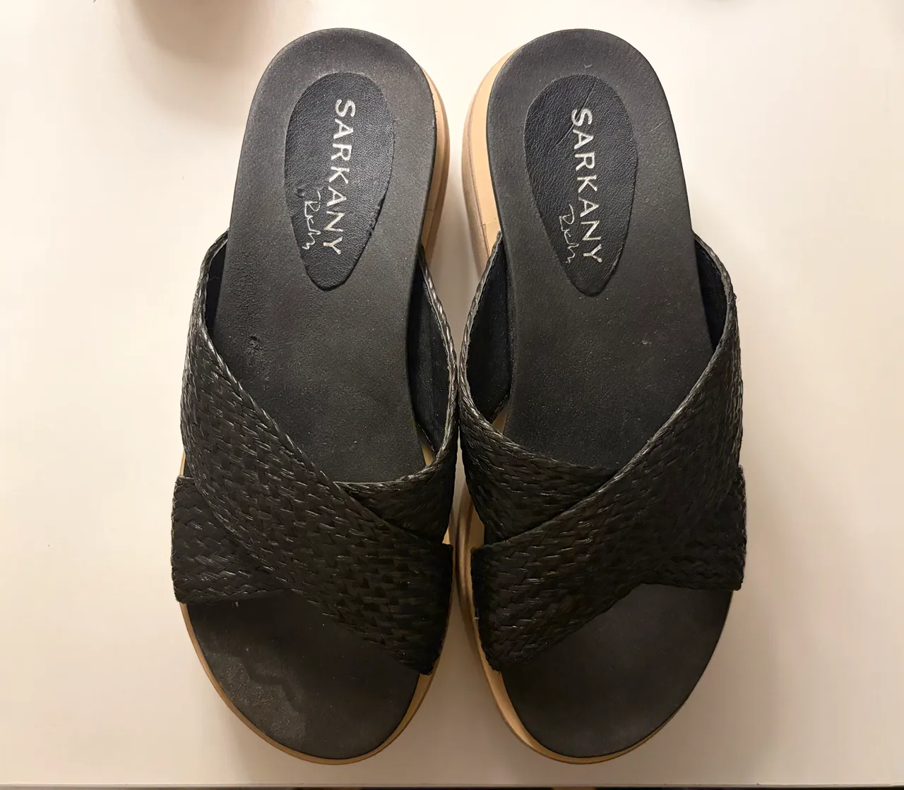 Sarkany · Talle AR 38