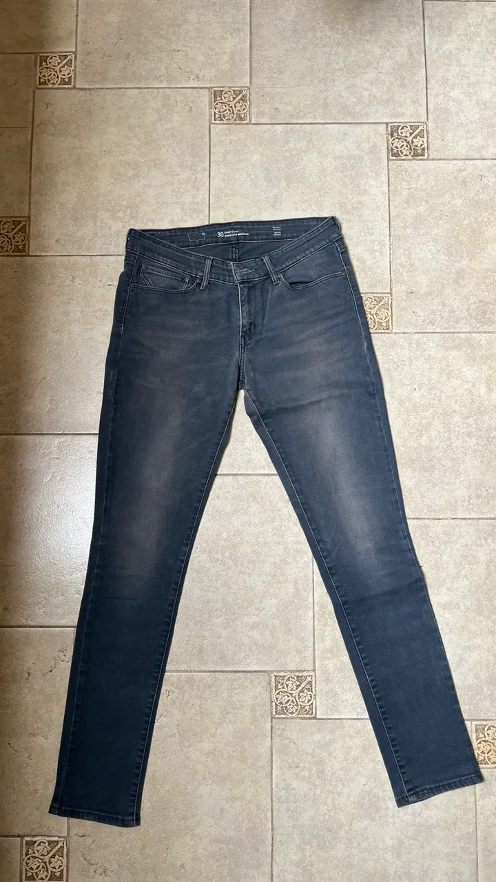Levi's · Talle US 30