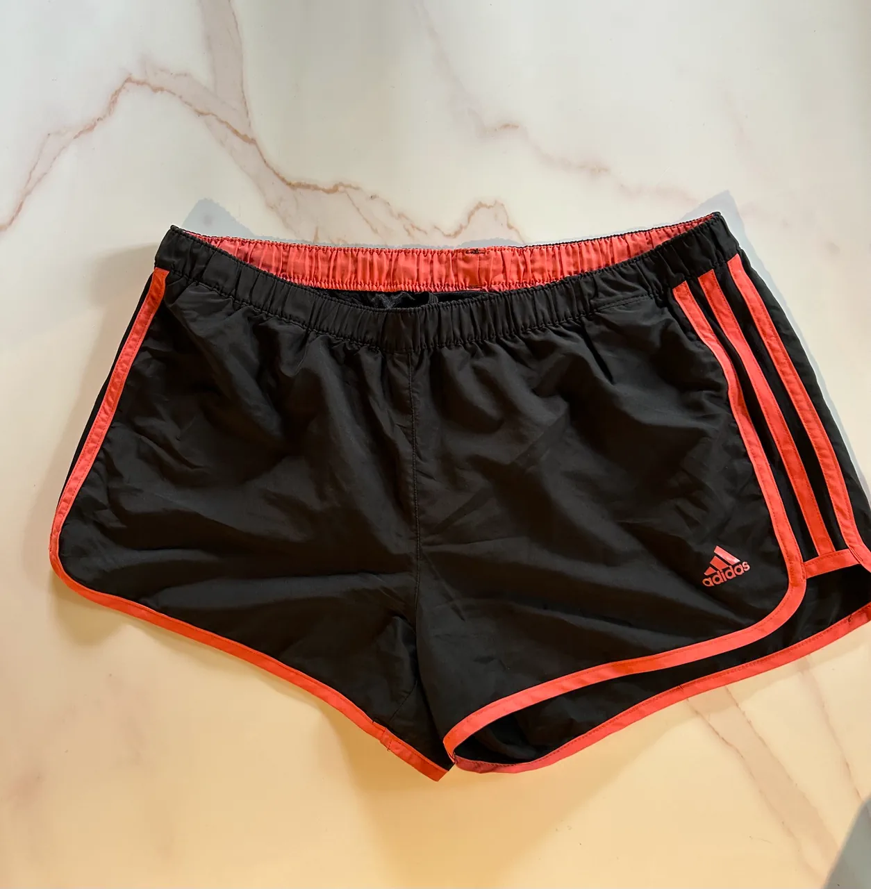 Short adidas - imagen 1