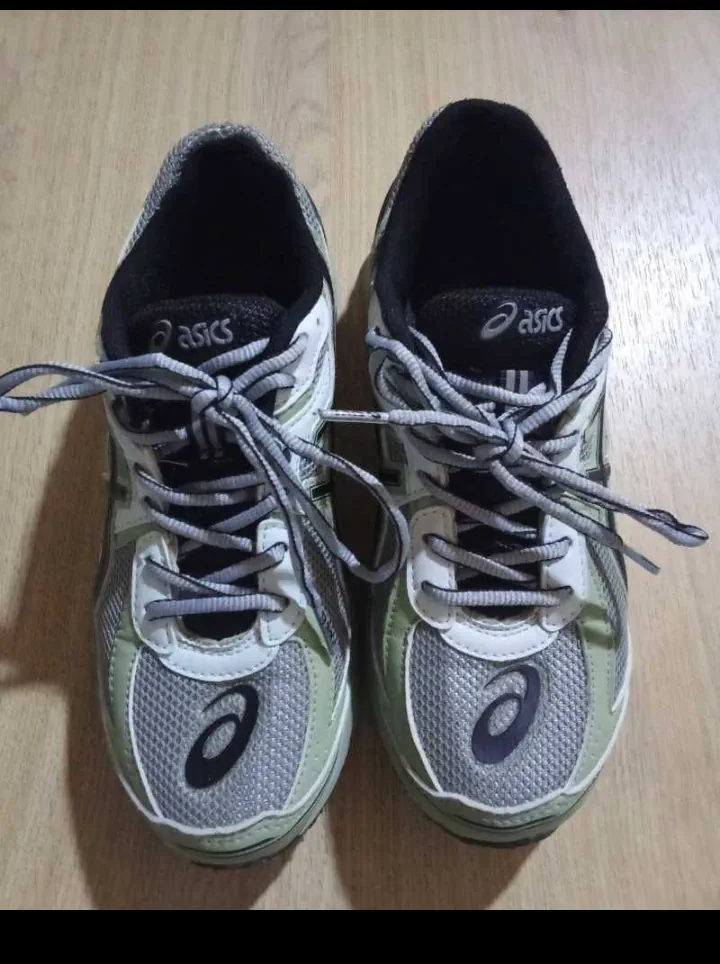 Zapatillas Asics - imagen 1