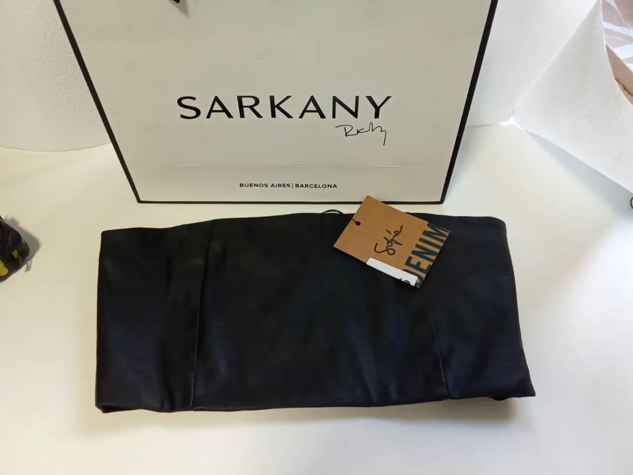Sarkany · Talle M