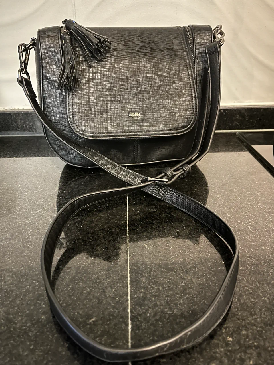 Cartera Apie - imagen 1