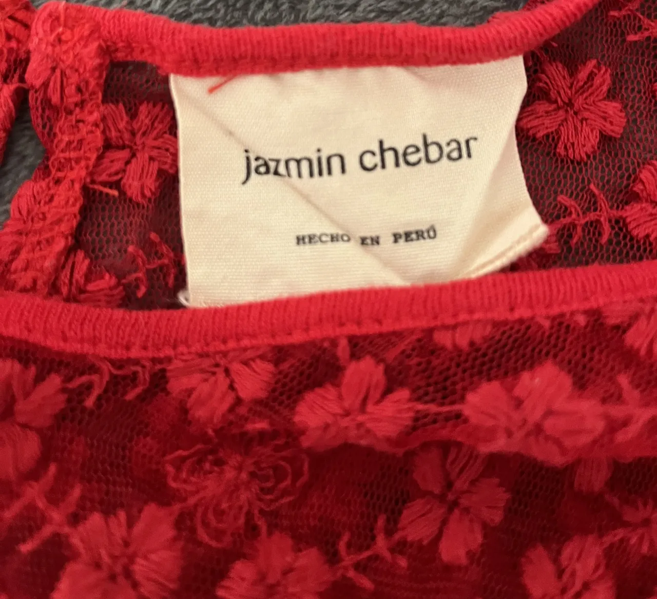 Remera Jazmín Chebar · Talle 1
