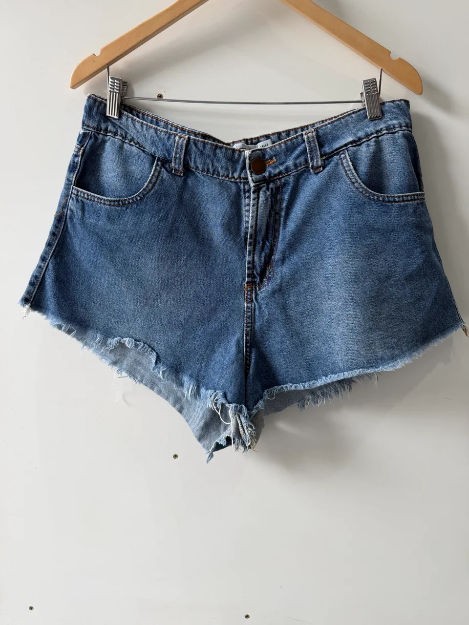 Short Krisys - imagen 1