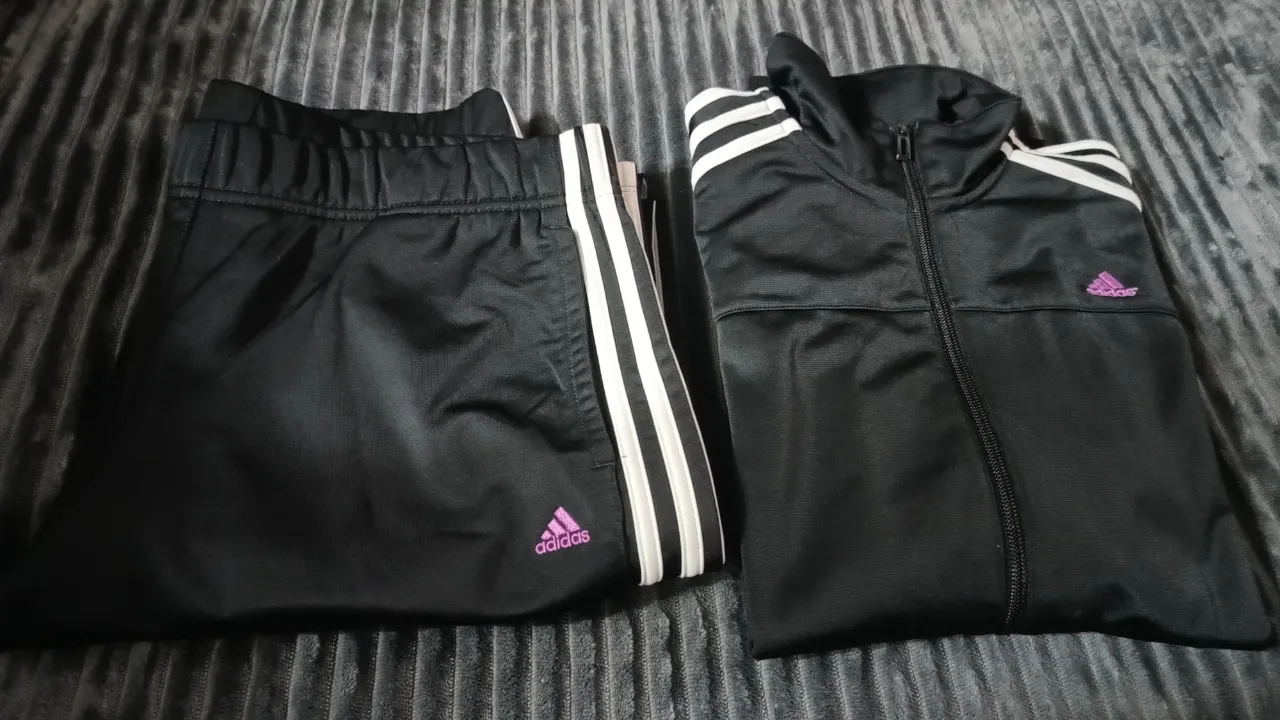 adidas · Talle L