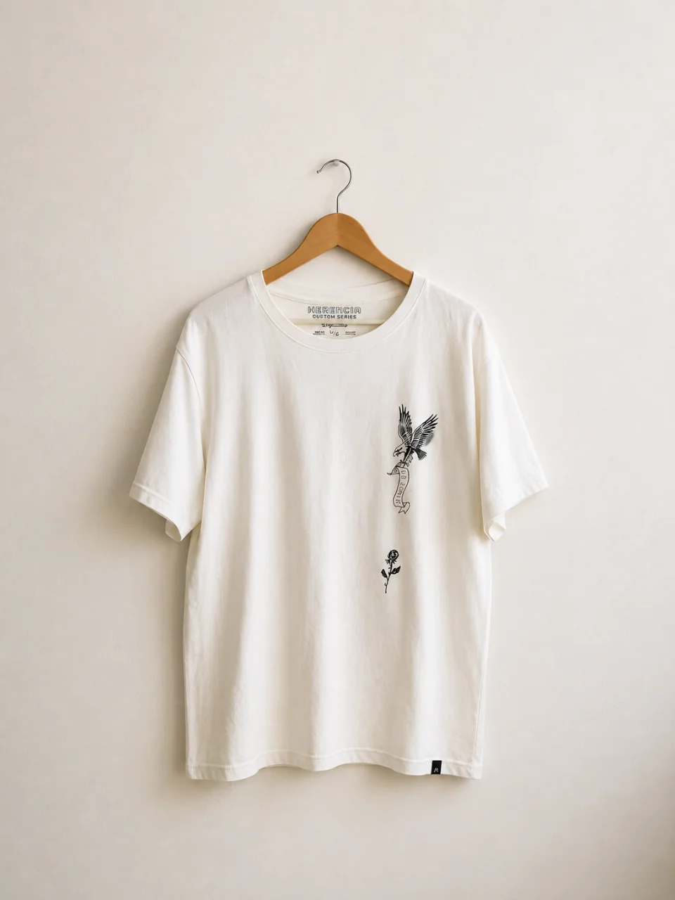Remera Herencia Custom Garage · Talle L