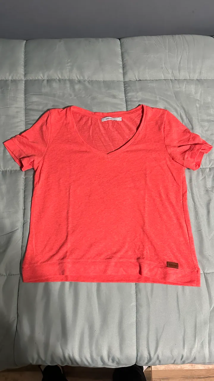 Remera Portsaid · Talle L