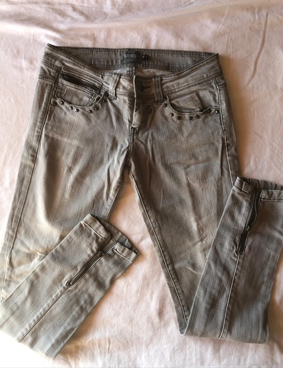 Jean Bershka · Talle EU 36