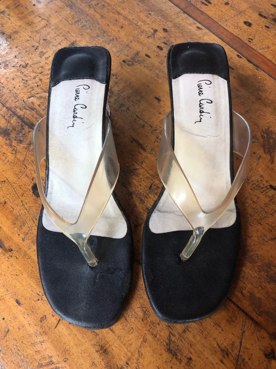 Sandalias Pierre Cardin - imagen 1