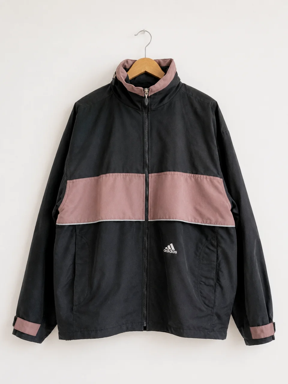 Campera adidas · Talle L