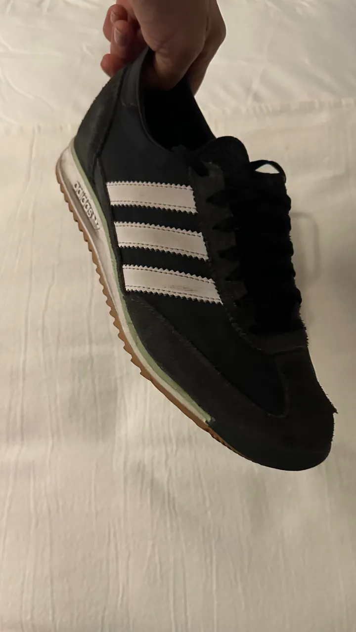 adidas · Talle AR 38