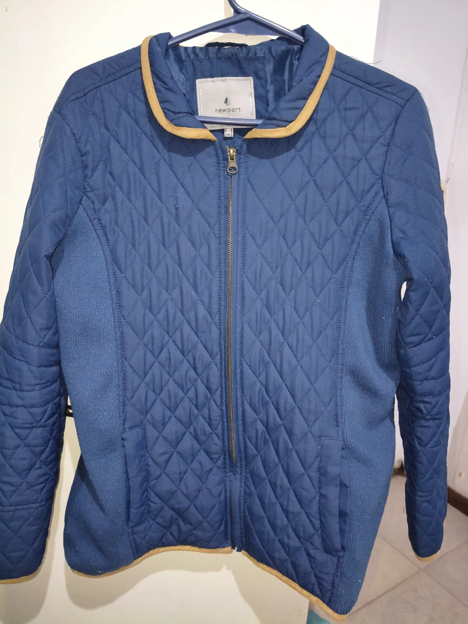 Newport · Talle M