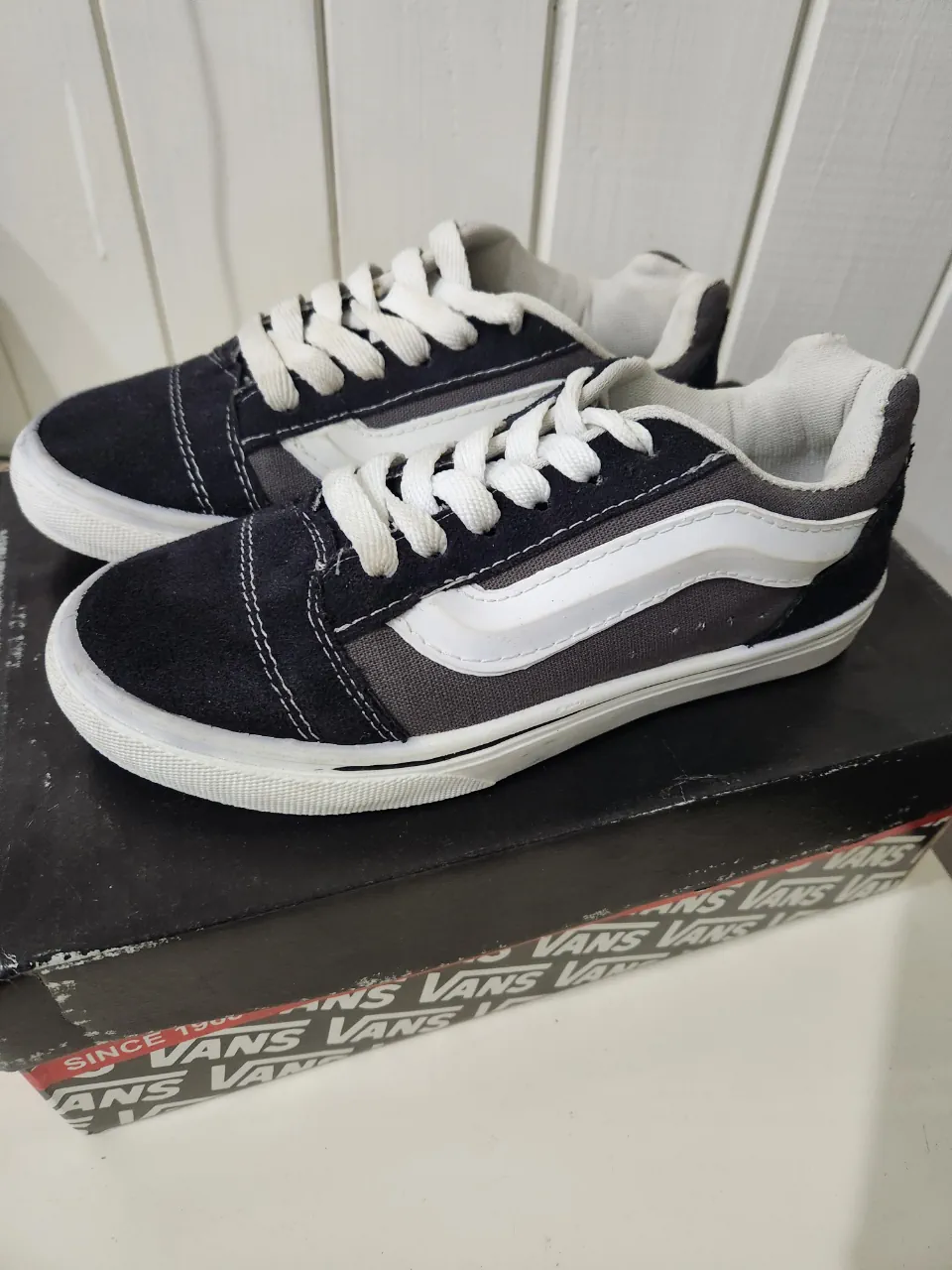 Vans · Talle AR 35