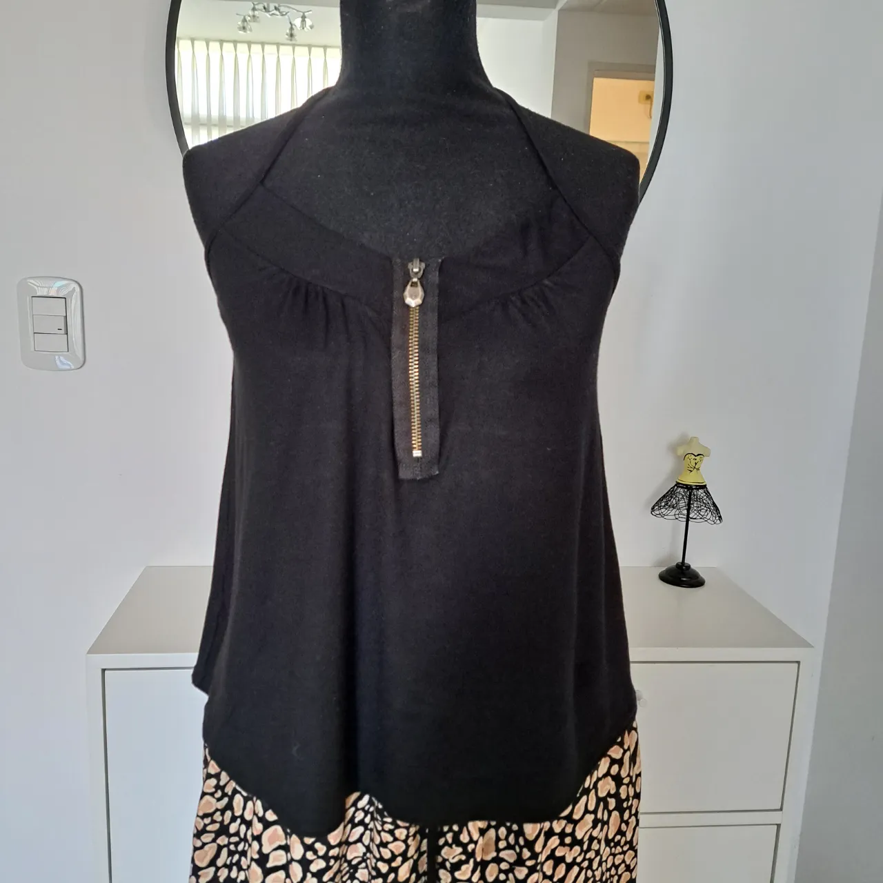 Musculosa Uma - imagen 1