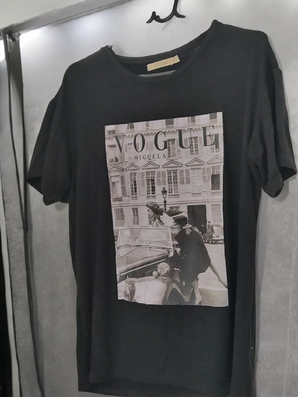 Remera Cenizas · Talle S