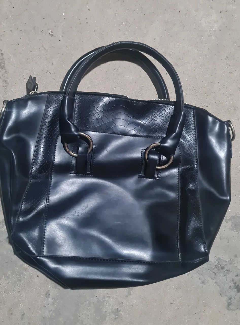 Cartera a - imagen 1