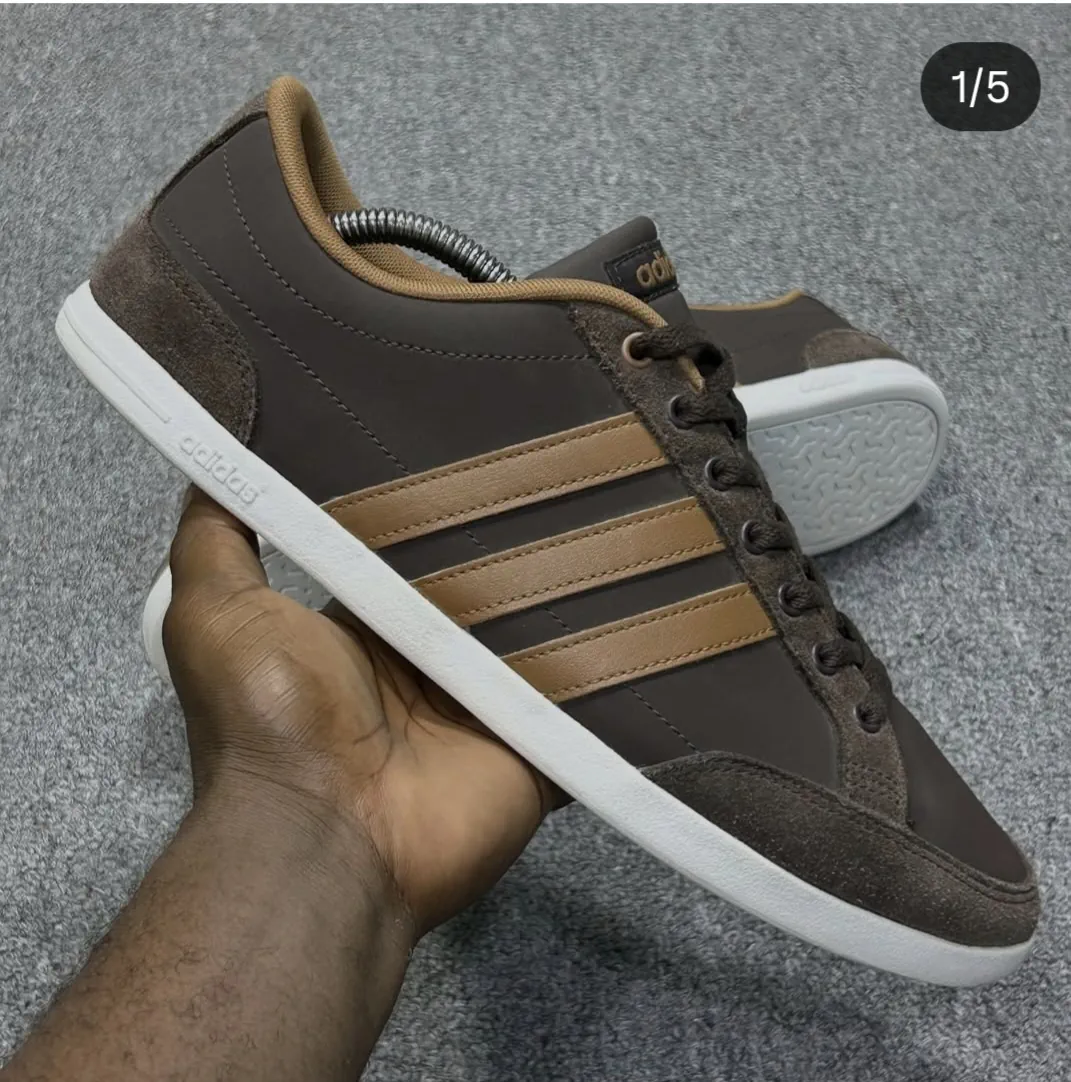adidas · Talle US 10.5