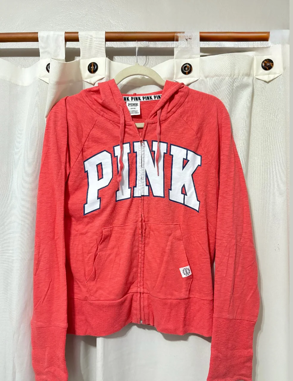 Buzo Pink - imagen 1