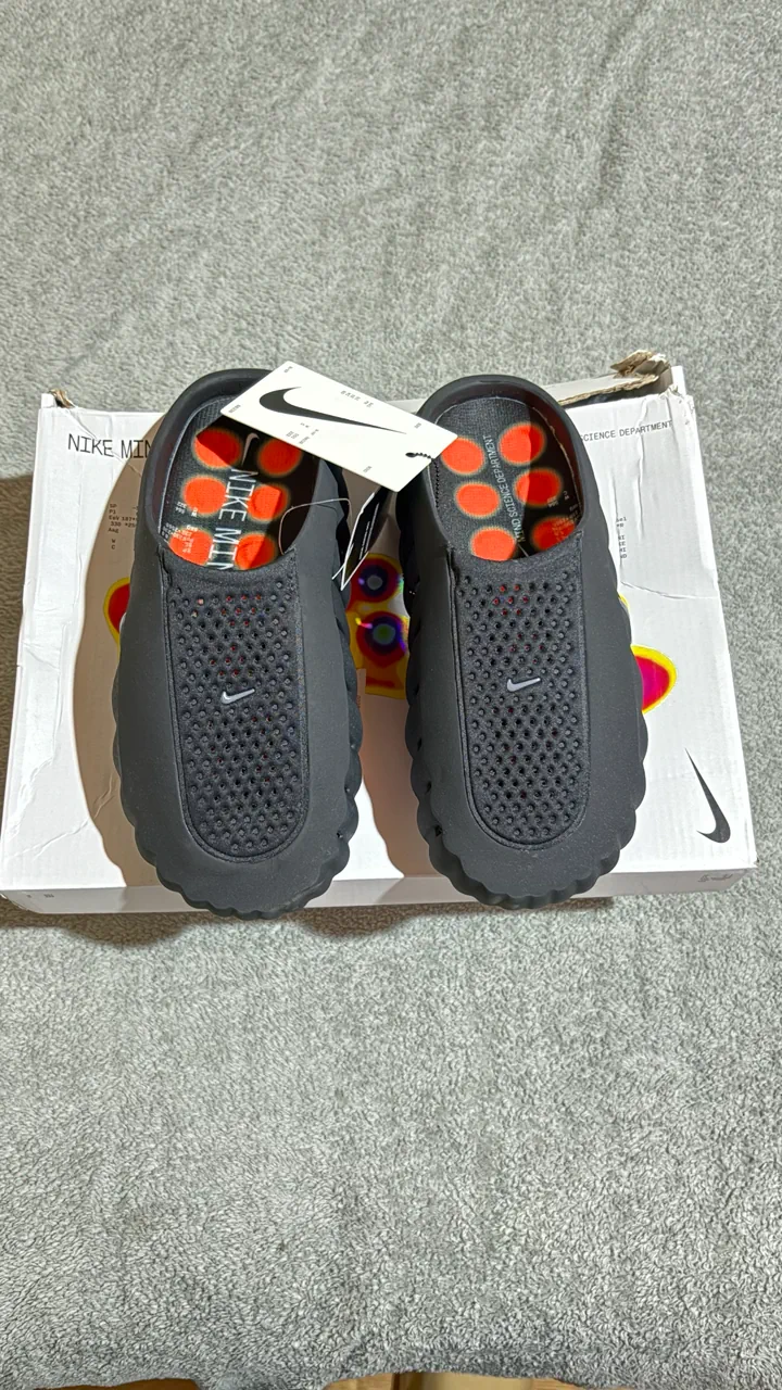 Nike · Talle AR 36