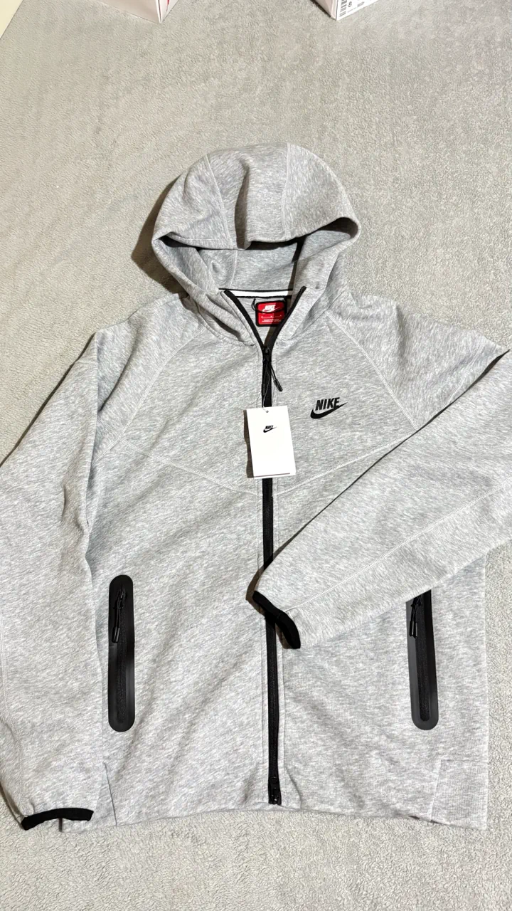 Buzo Nike - imagen 1