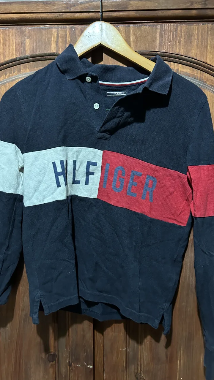 Remera Tommy Hilfiger · Talle S