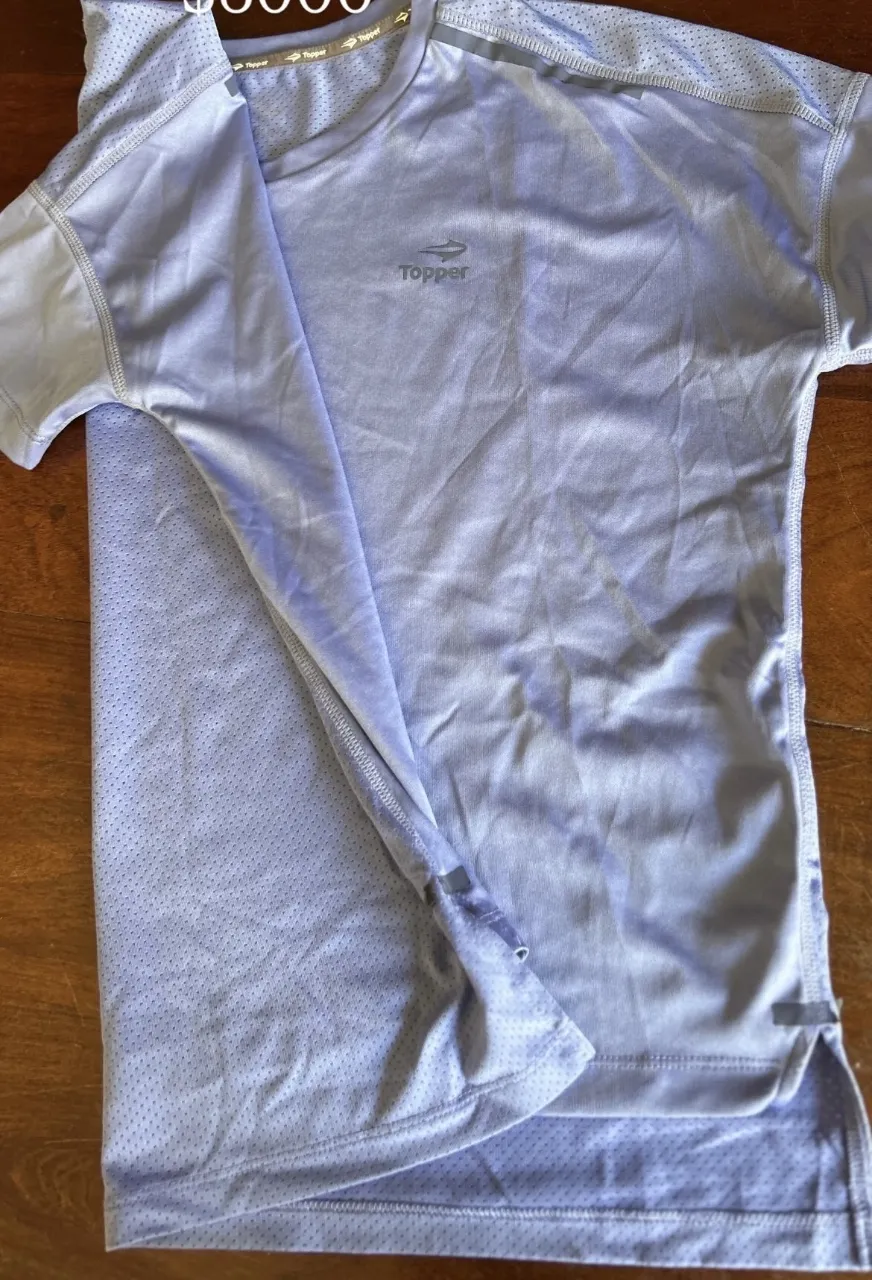 Remera Topper · Talle M