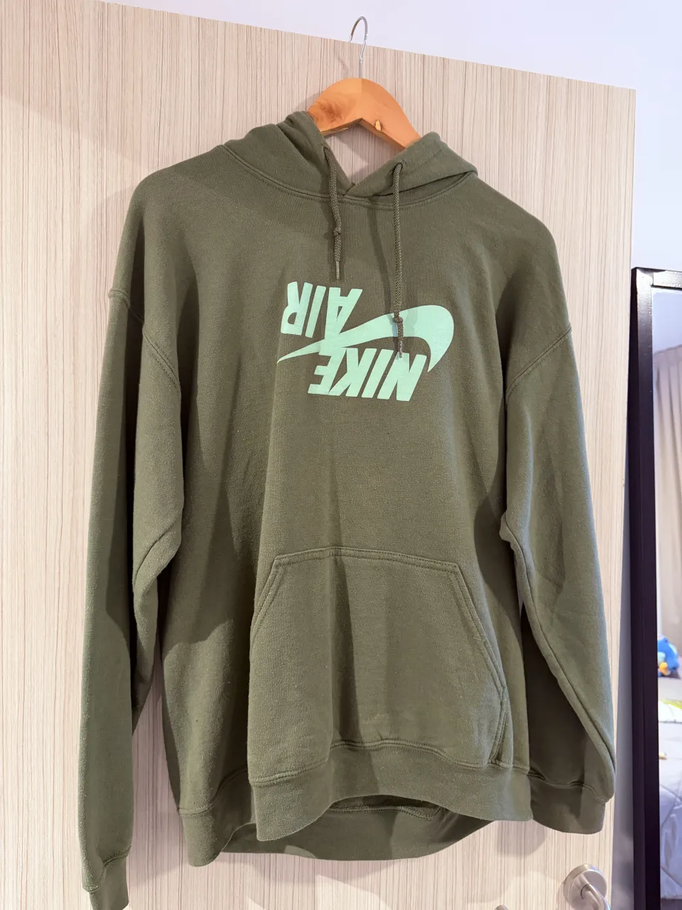 Buzo Nike · Talle M